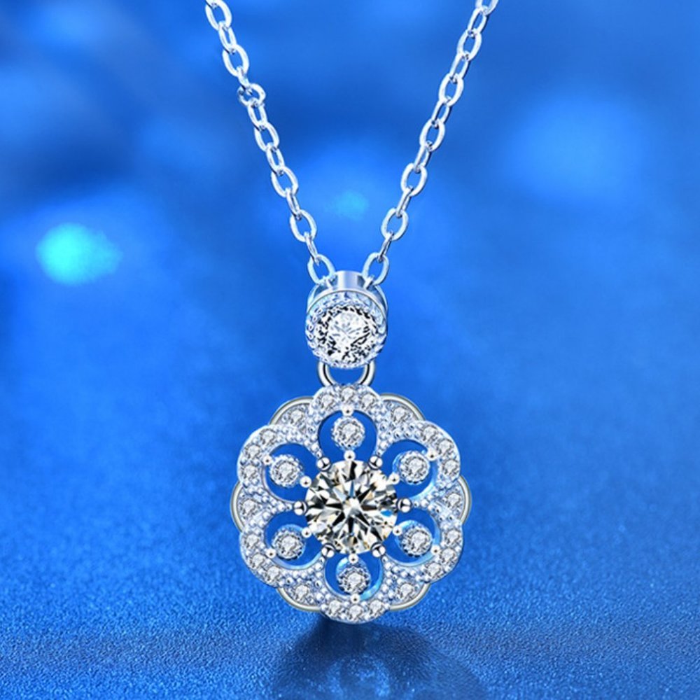 Certified 1/2 ct. t.w. Moissanite Diamond Flower Pendant Necklace NEW - Picture 10 of 15